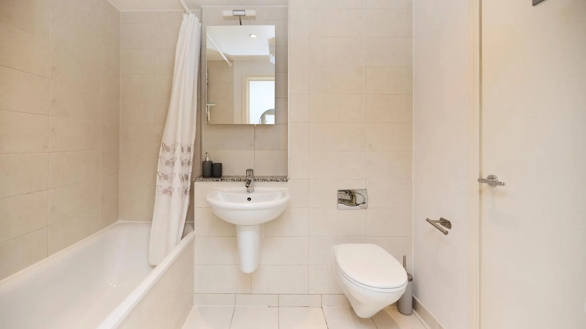 The River Thames Hideout - Modern 1Bdr Flat London Apartment